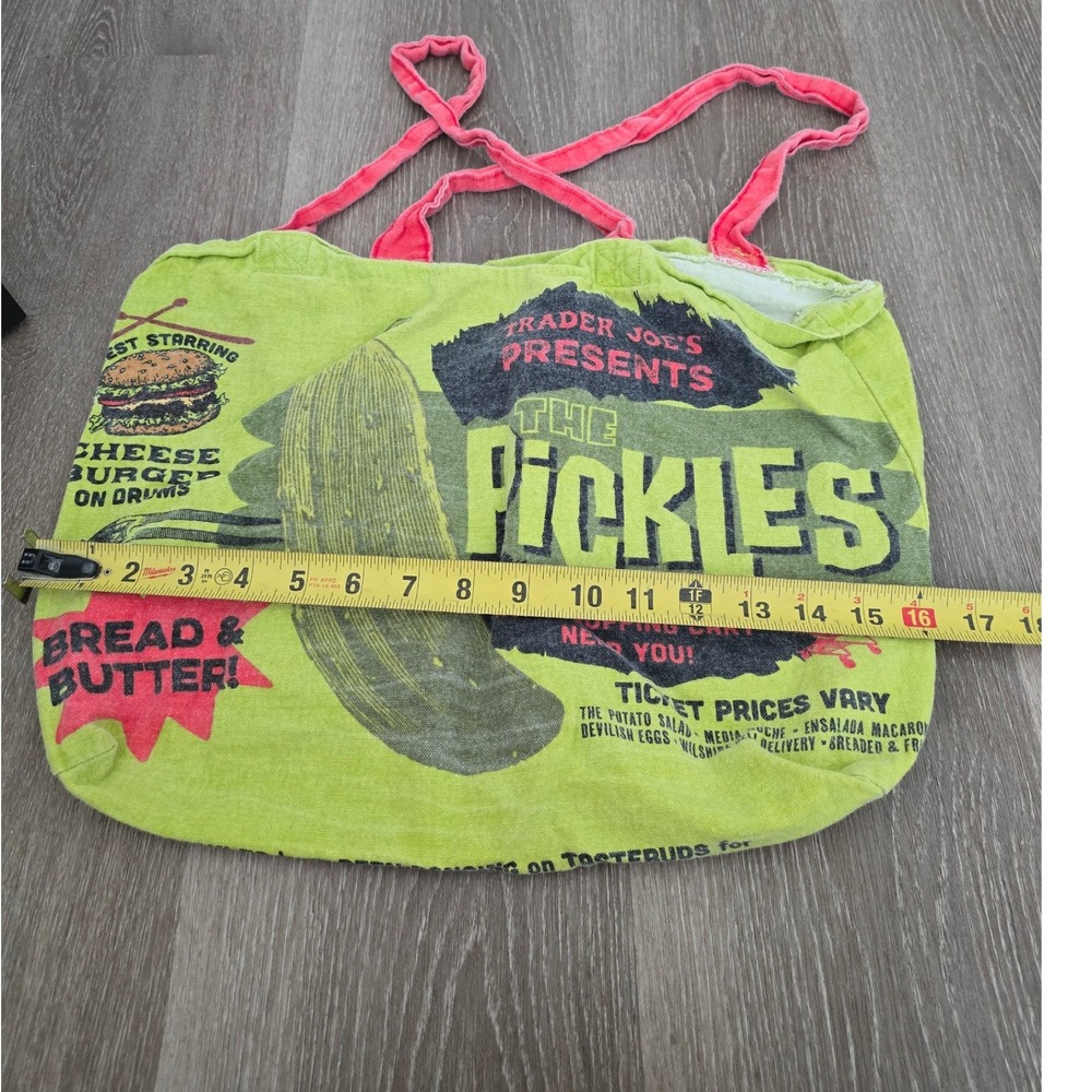 Trader Joes The Pickles Canvas Tote Bag Reusable Grocery Shopping Green Pink - Picture 4 of 5